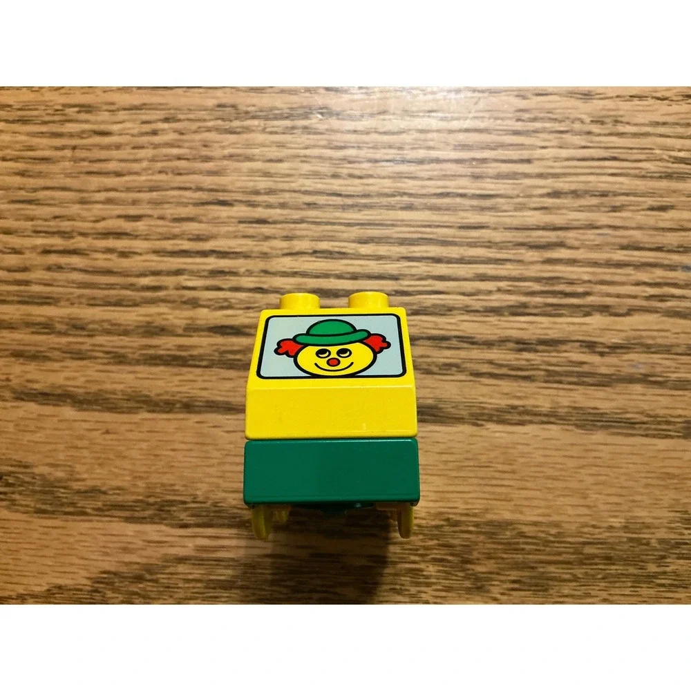 Vintage LEGO Duplo Clown Truck Yellow Blue Green par 6474pr9982